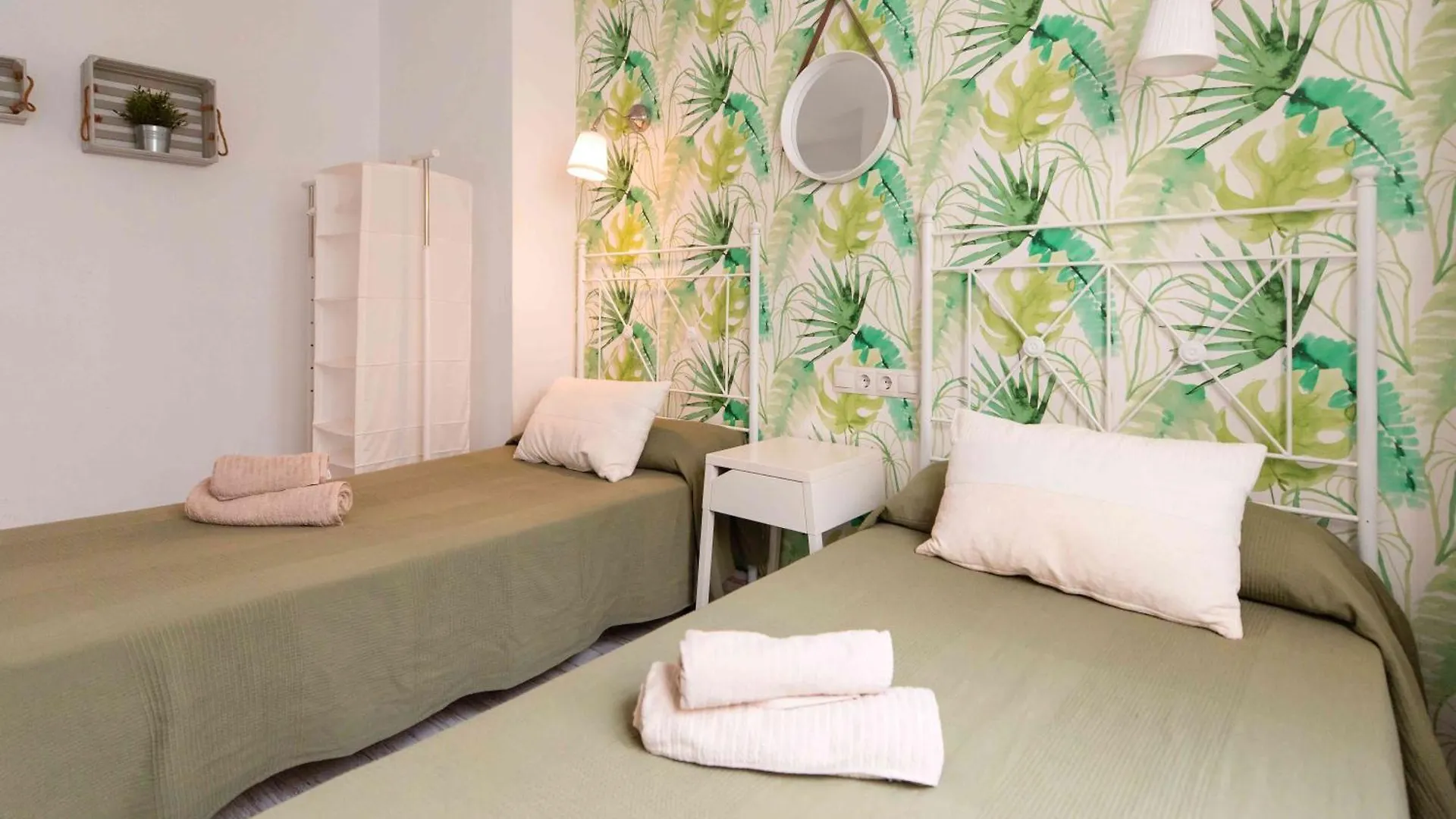 Atico Deluxe En El Centro By Lets Malaga Apartment