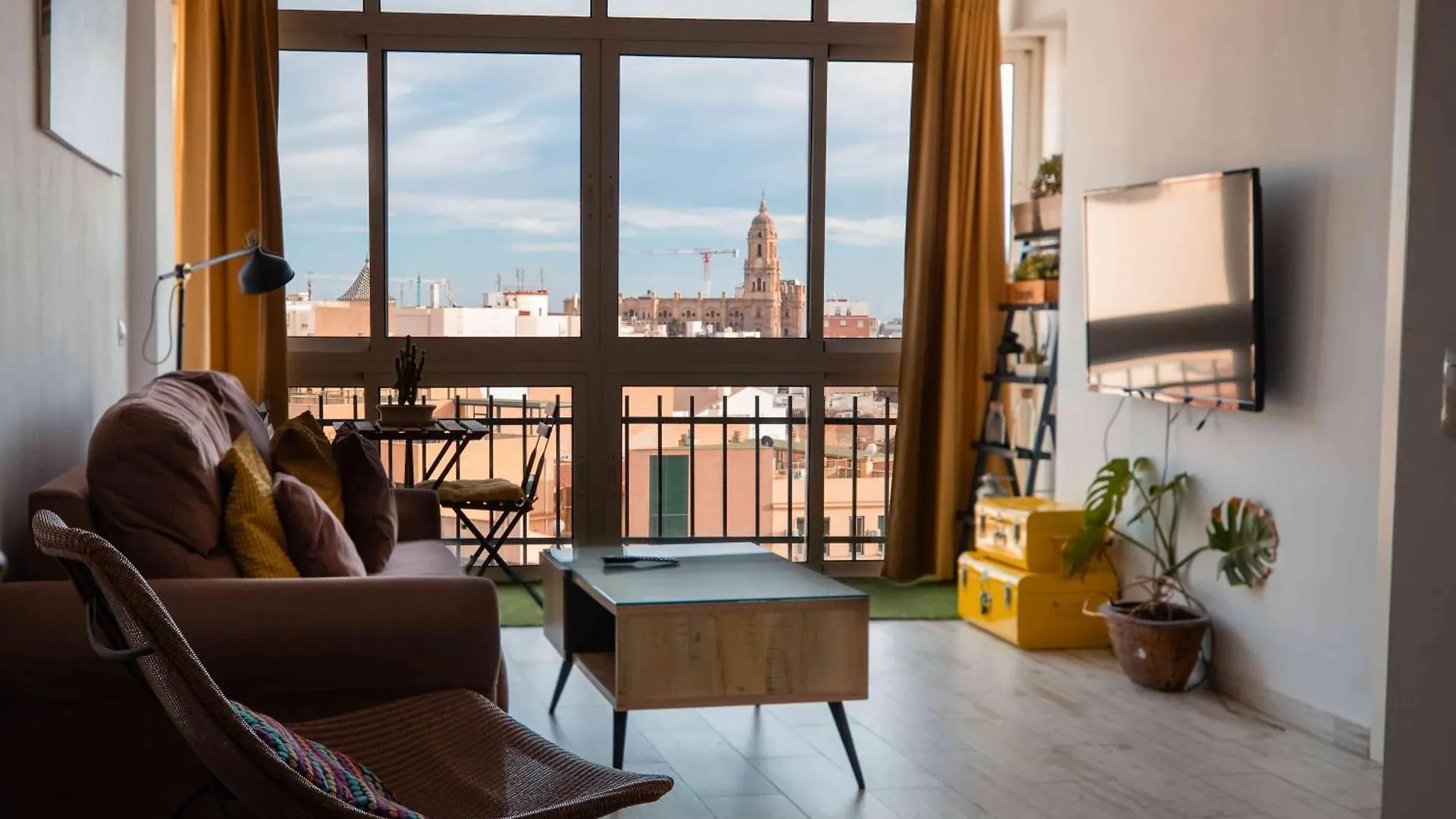 Atico Deluxe En El Centro By Lets Malaga Apartment